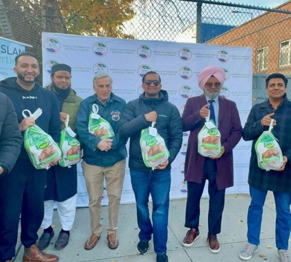 APAG Cares Hosts Annual Halal Thanksgiving Drive in Drive at Allama Iqbal Avenue in Queens