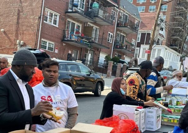 Weekly Food Support: Helping Families with Essential Supplies