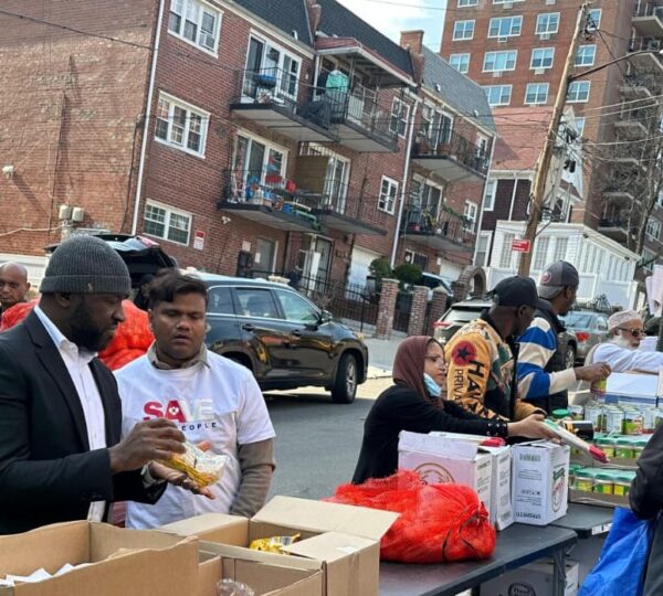Weekly Food Support: Helping Families with Essential Supplies
