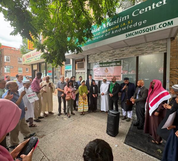 FOR IMMEDIATE RELEASE Sunnyside Muslim Center Hosts Community Safety Briefing, Calls for Stronger Protection of Houses of Worship